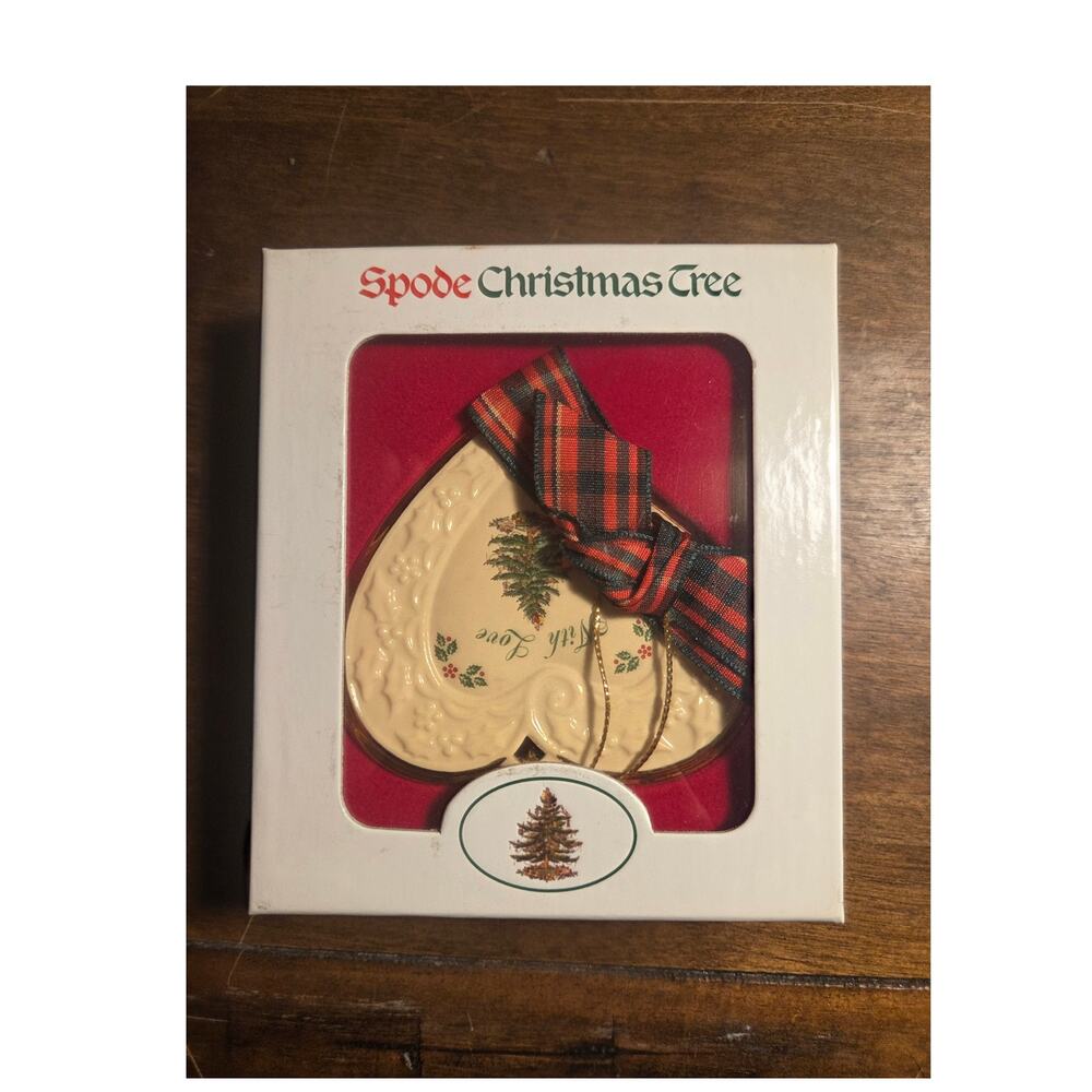 Spode Christmas Tree "Heart" Ornament